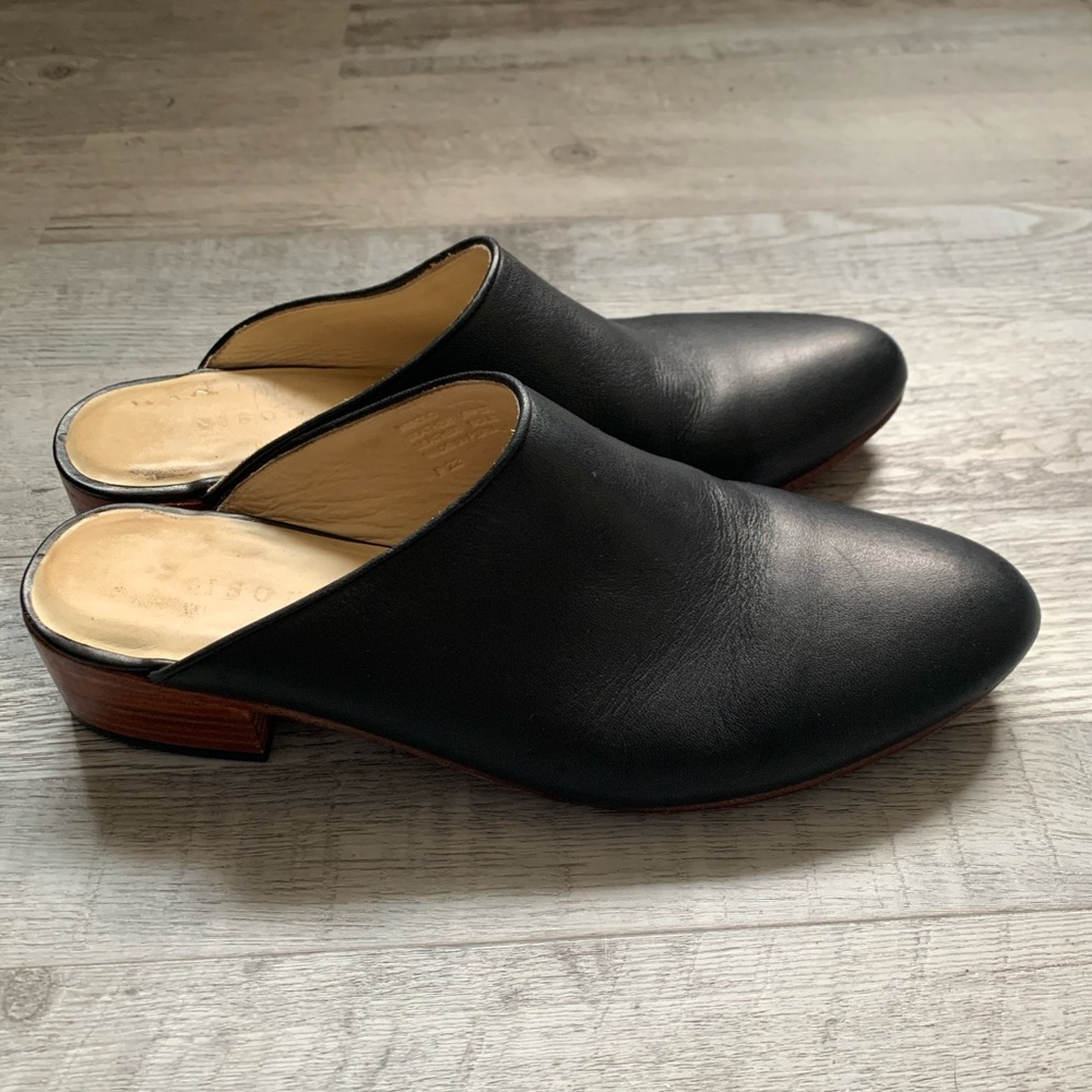 Nisolo mules